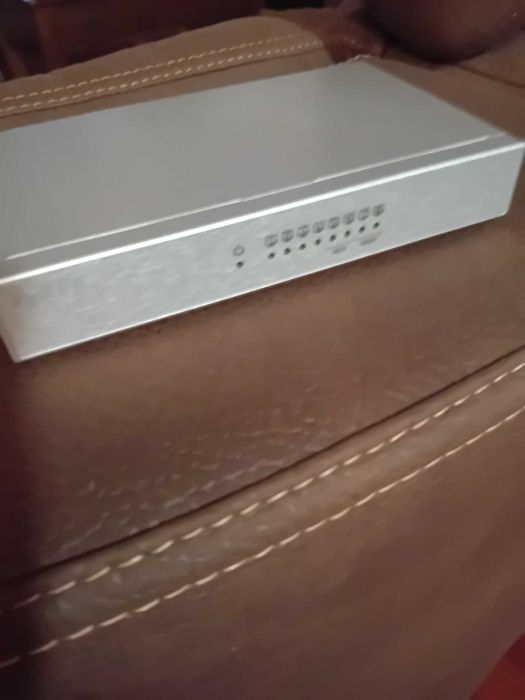 Network Switch - D-Link and ZyXEL64584485540865121