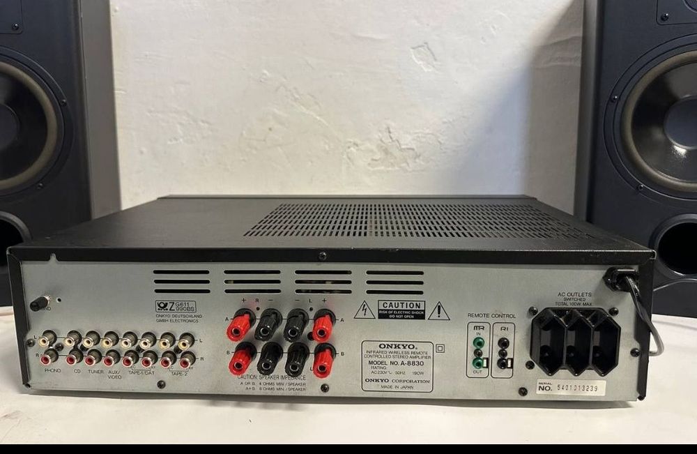 Wzmacniacz stereo Onkyo A-8830, 2*109 Watt, Japan