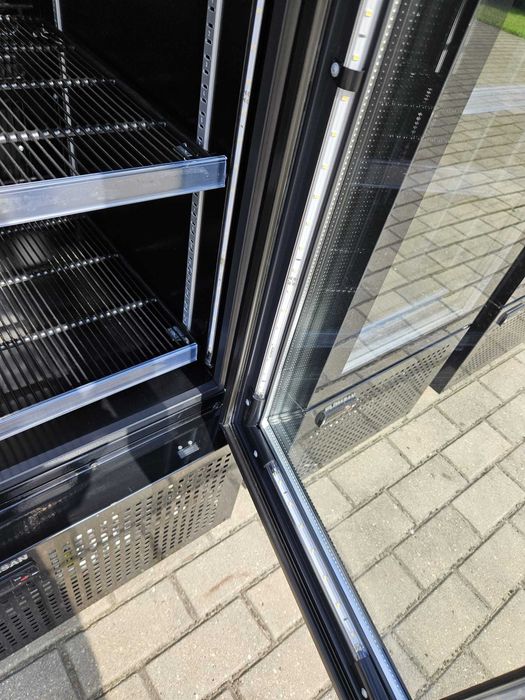 Lodówka Witryna Szafa chłodnicza do napojów SLIM 45cm Klimasan  S320