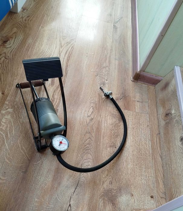 Автомобільний насос з манометром, Робочий Якісний насос велосипедний