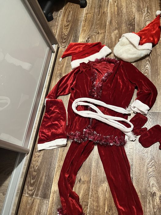 Карнавальні костюми