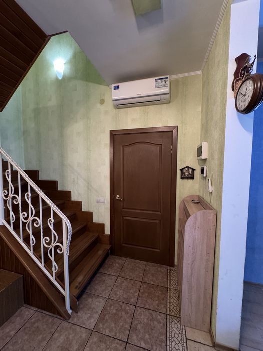 Частина будинку з генератором. Стара Балашівка. Агенція нерухомості