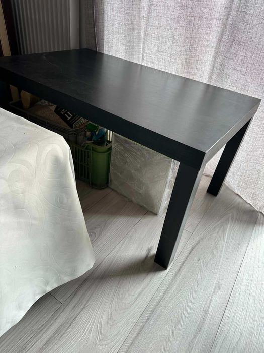 stolik czarny ikea