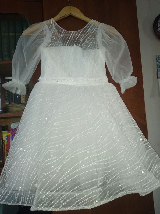 Святкова,нарядна,біла сукня,плаття р.122-128; нарядное платье 5-6лет