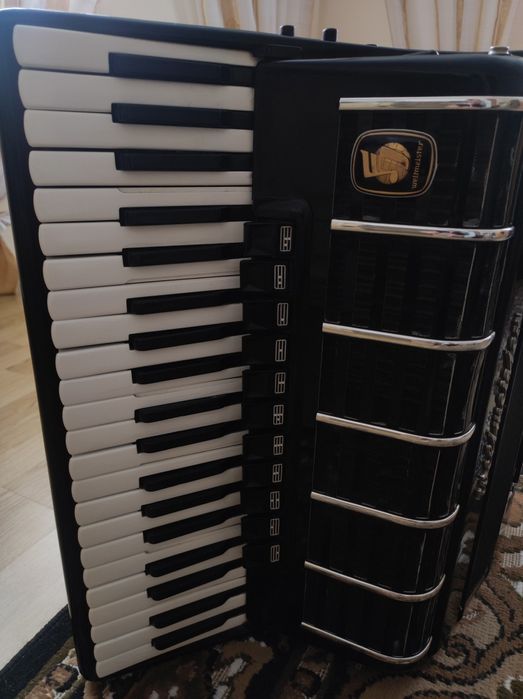 Weltmeister Consona готово-виборний