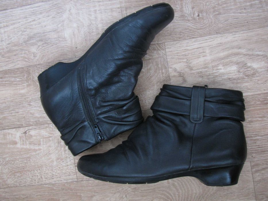 Мягкие кожаные ботинки Clarks Англия 2 пары