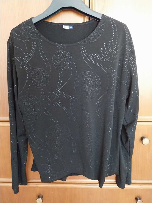 Camisola preta com estampado e efeito brilhante, XXL, TCO
