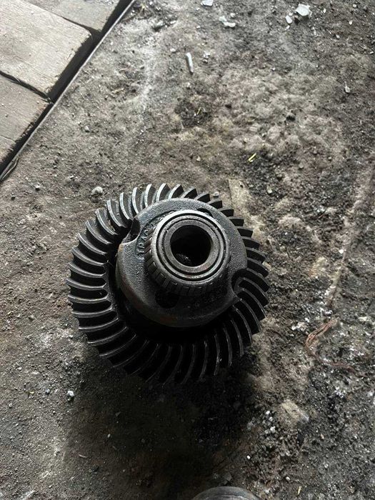 продам   оригінальний мост на Ford ranger