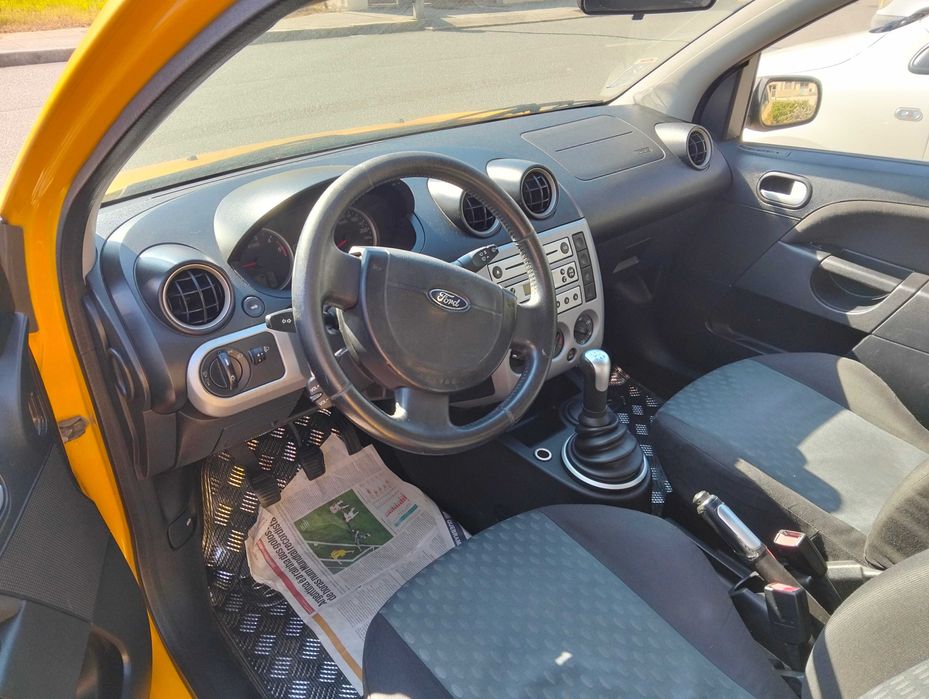 ford fiesta 1.4  disel — photo 5