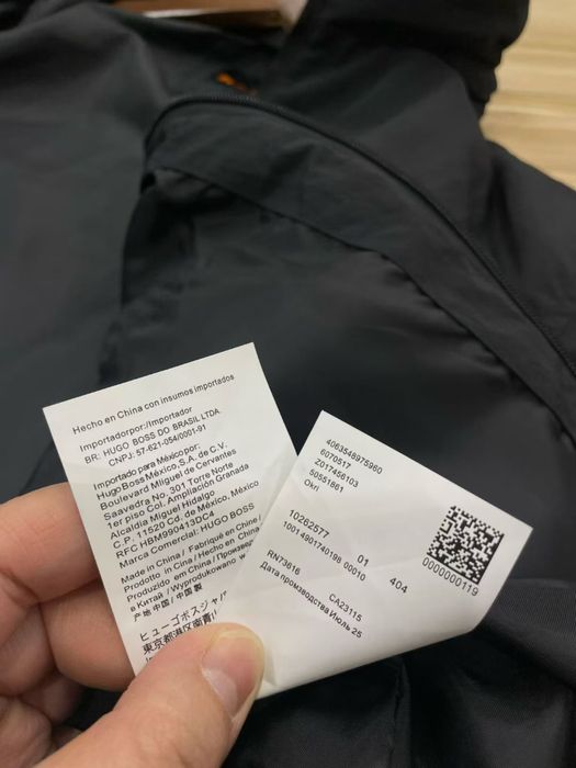 Куртка  BOSS, нова оригінал