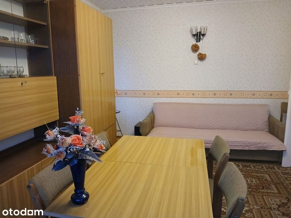 Dom 180m2 + budynek gospodarczy, działka 1040m2, ul. Obrónców Zambrowa