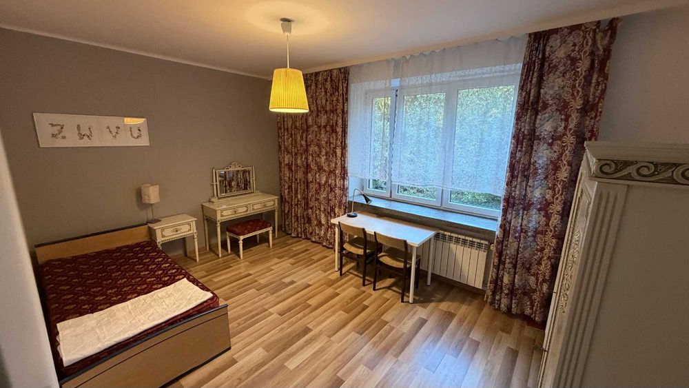 Pokój do wynajęcia, blisko centrum, 2 łazienki, dom