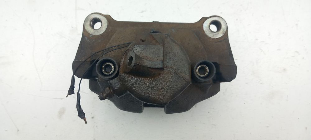 Pinça travão / maxila de travão frente esquerda AUDI A4 (8E2, B6)