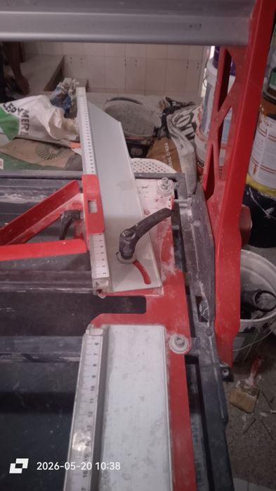 Vendo máquina de cortar cerâmica da marca ruby