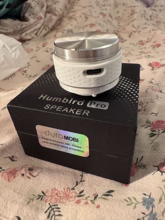 Głosnik bezprzewodowy bluetooth podręczny na magnes