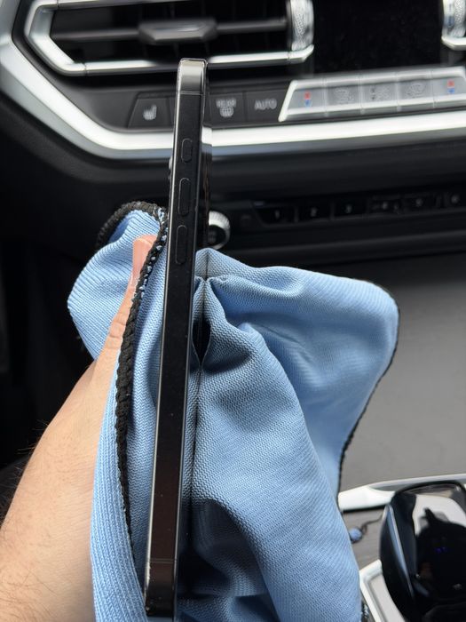 iPhone 16 Pro Max 256GB eSIM Black Titanium (MYW33)