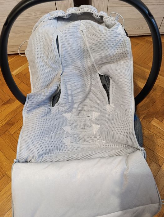 Fotelik avionaut pixel z bazą isofix
