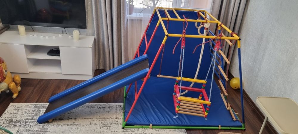 Детский металический спортивный комплекс с горкой и качелями Ранний  с