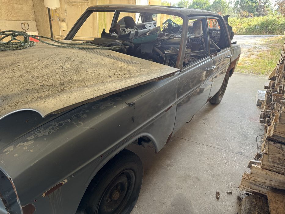 Vendo mercedes w115