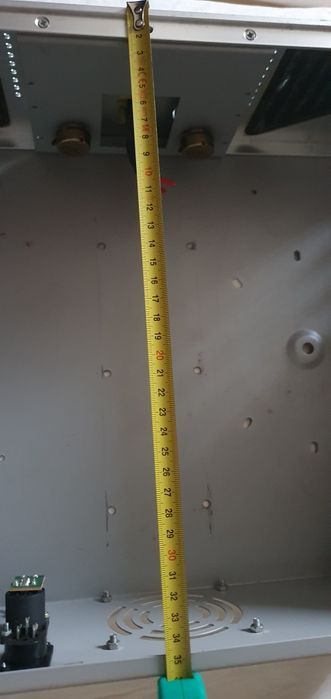 Obudowa końcówki mocy, wysokość 3U,duża solidna. Standard Rack.