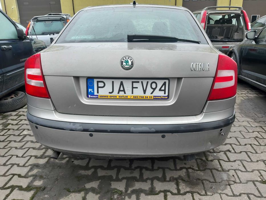 SKODA OCTAVIA II LF8H klapa maska lampa błotnik drzwi zderzak części