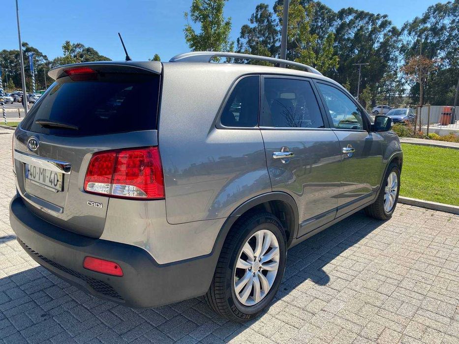 Kia Sorento 2011 2.2 gasoleo caixa automatica