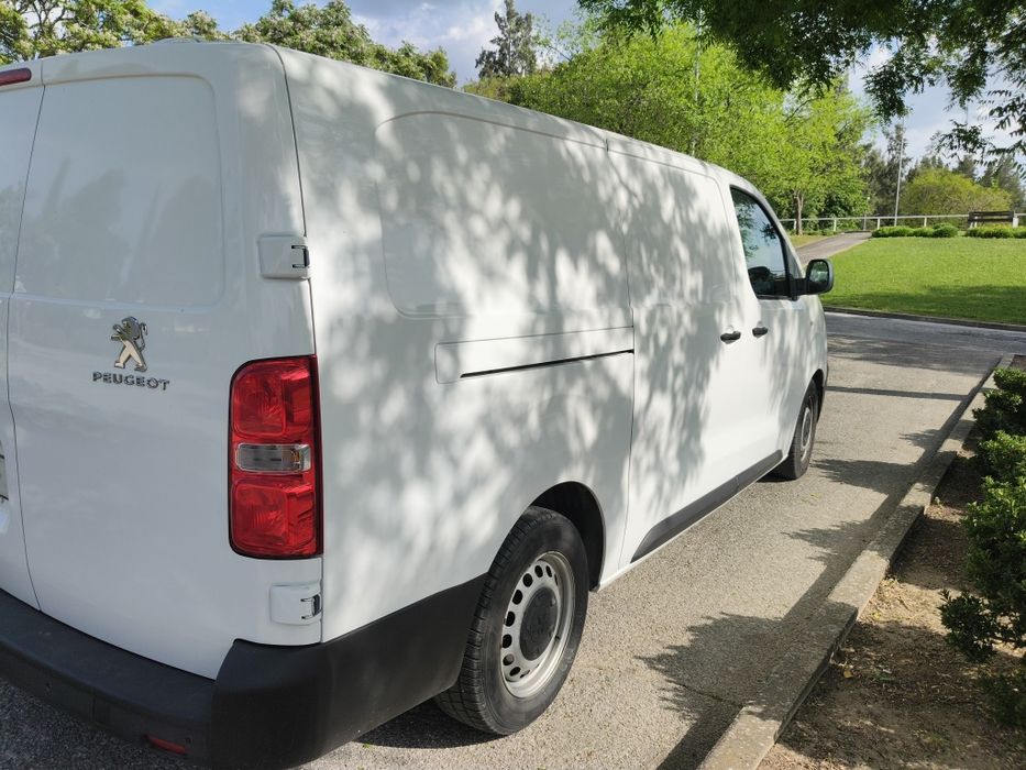 Peugeot Expert com motor de frio