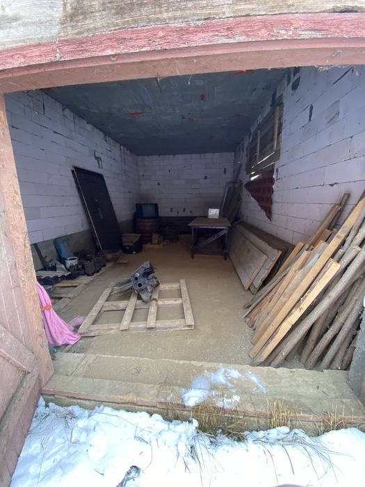 Продам будинок у передмісті Берегова