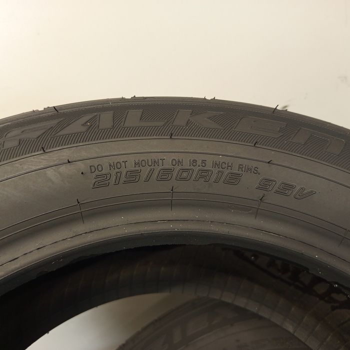 215/60R16 Falken Ziex ZE914a