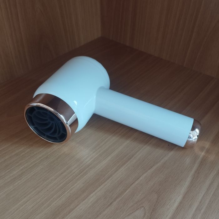 Фен безпровідний новий