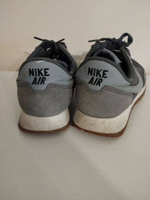 Nike air  szare r 37.5. Wkł 24 buty