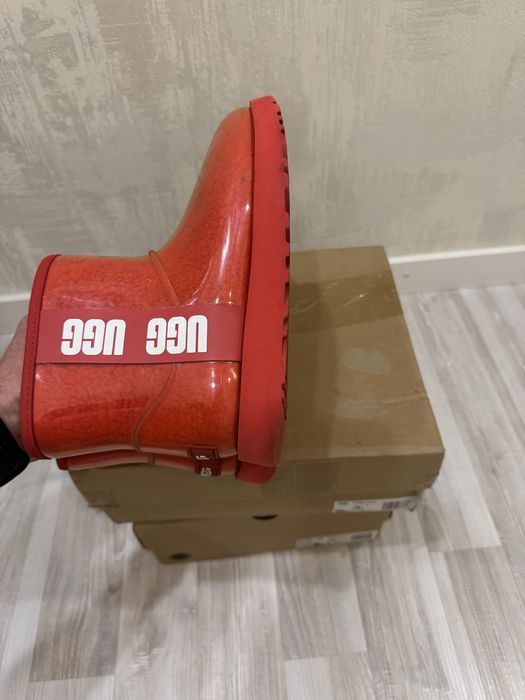UGG Clear Угги оригинал 38 размер!