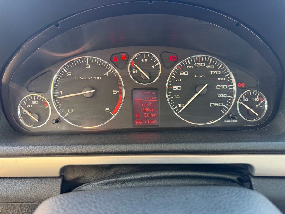 Peugeot 407 1.6 HDi (110cv) – Inspeção até 2027! – Negociável