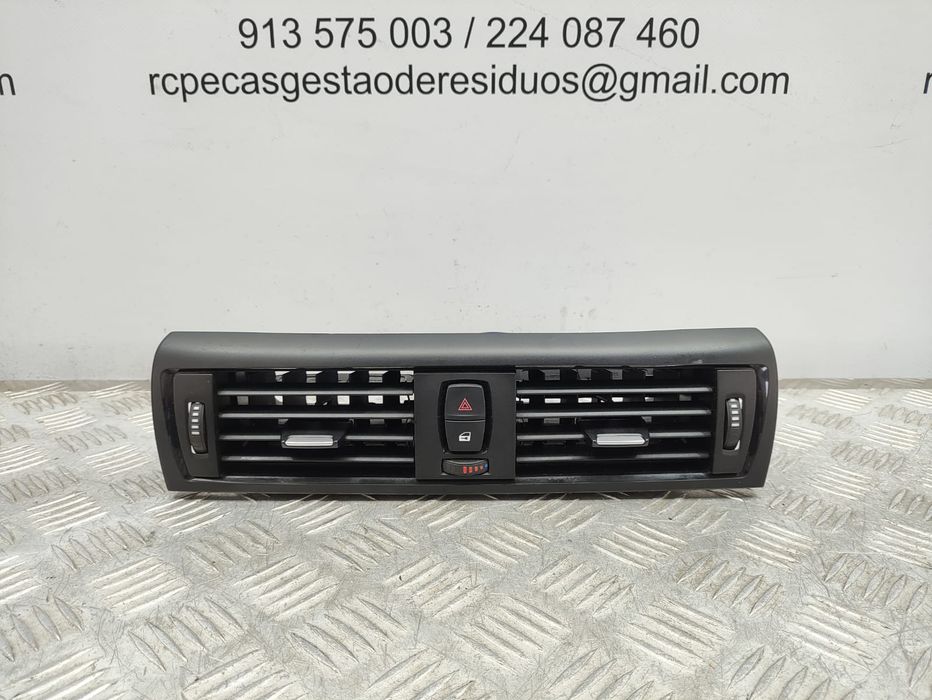 Difusor De Sofagem Central Original BMW Serie 1 F20 F21 9207116