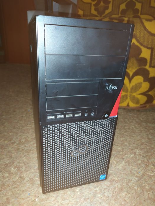 Комп Fujitsu Esprimo P720 E85+ Intel Core i5 -4570