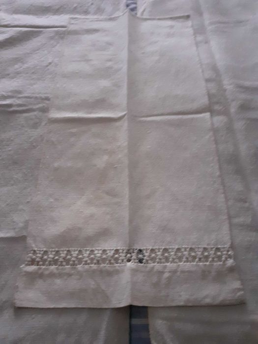 Conjunto de toalhas em linho antigo