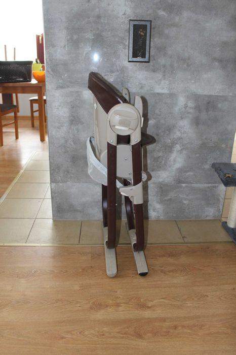 Krzesełko do karmienia Chicco Polly Magic