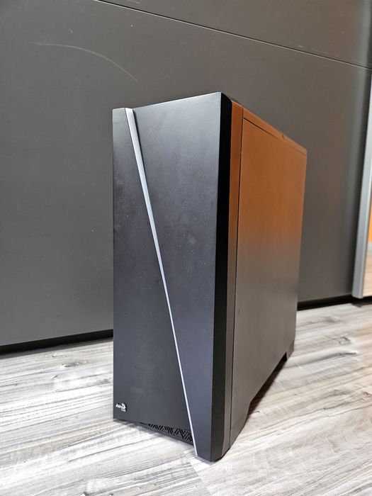 Komputer stacjonarny