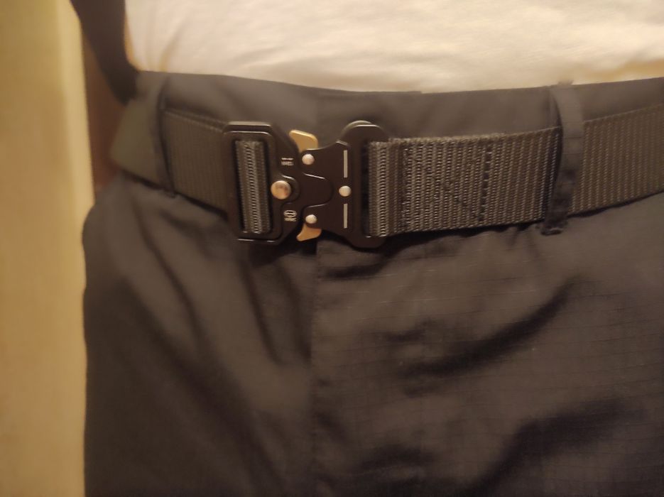 Форма черная китель и штаны XL, пояс, перчатки, шеврон.