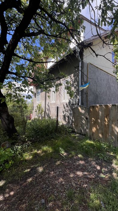 Продаж частини будинку