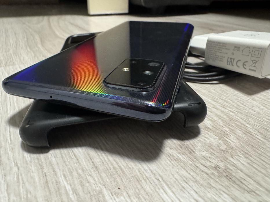 Samsungs Galaxy A71 6/128GB /AMOLED/чудовий стан