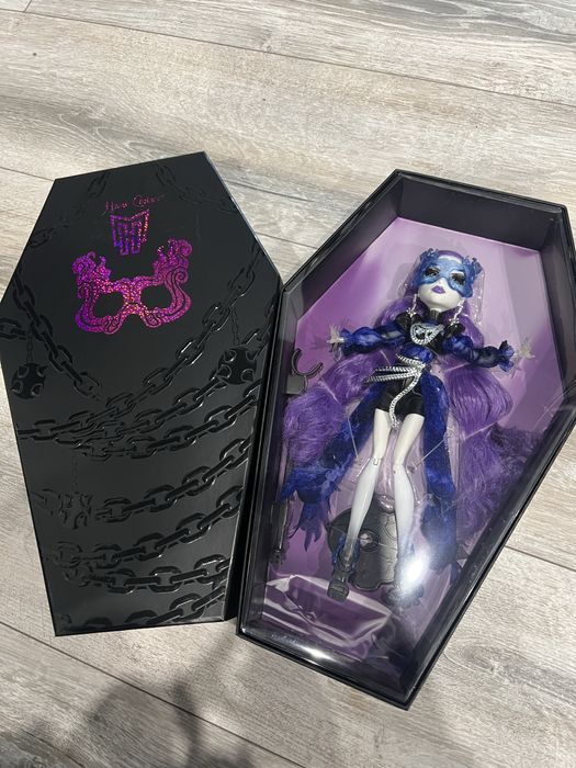 Monster high Haunt Couture Midnight Runway Spectra Монстер Хай Спектра