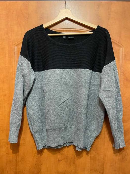 Sweter oversize dekolt w łódkę płytki