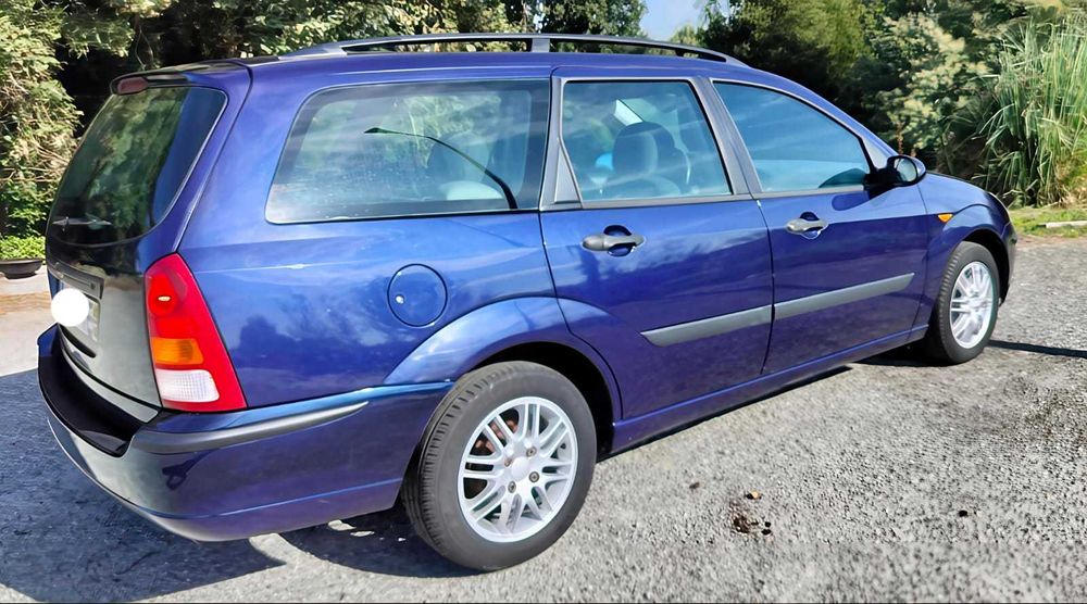 Ford Focus SW 1.4 16v - 2002