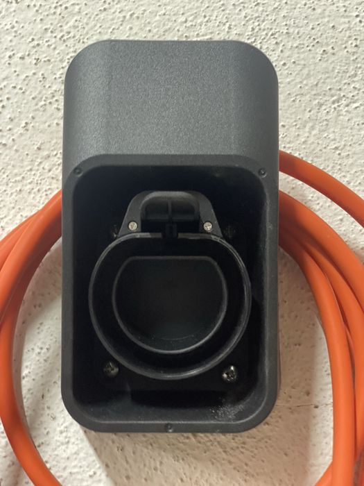 Carregador doméstico para híbrido plug-in/eléctrico 2,4 KW (oferta de suporte)