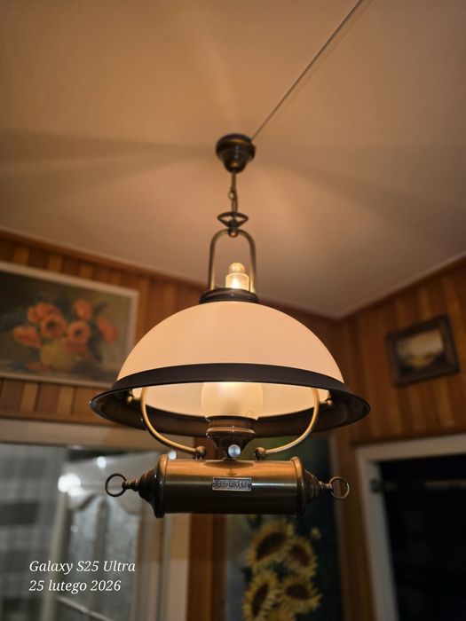 Lampa wisząca elektryczna w stylu retro