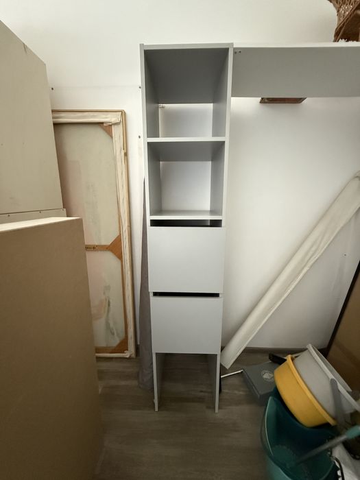 Szafa, garderoba, słupek