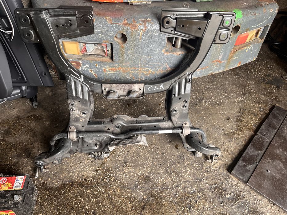 Mercedes cla 117 45amg sanki wozek kolyska przod