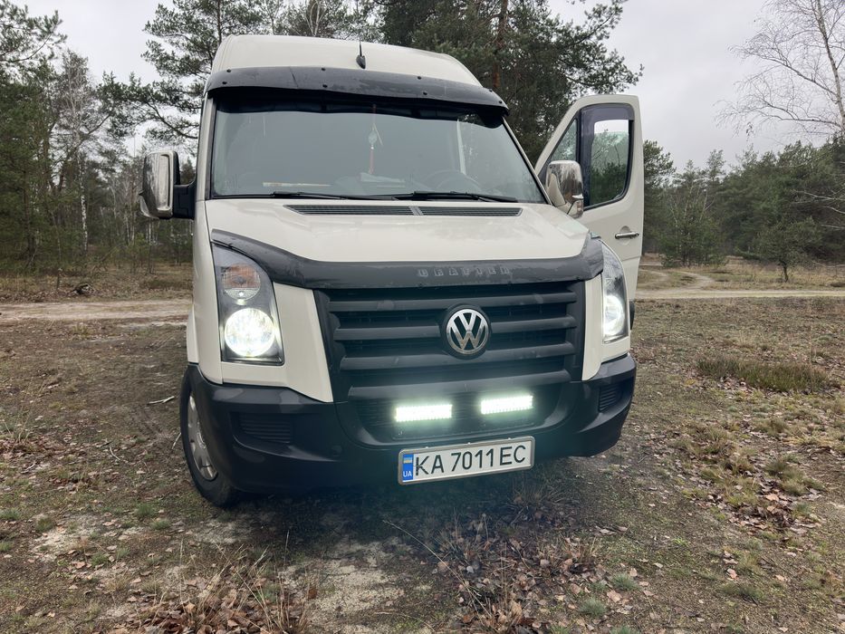 Продам бус в хорошому стані торг присутній