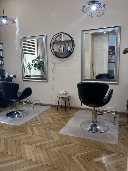 Wynajmę stanowisko Fryzjerskie